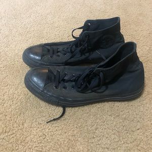 Black converse high tops